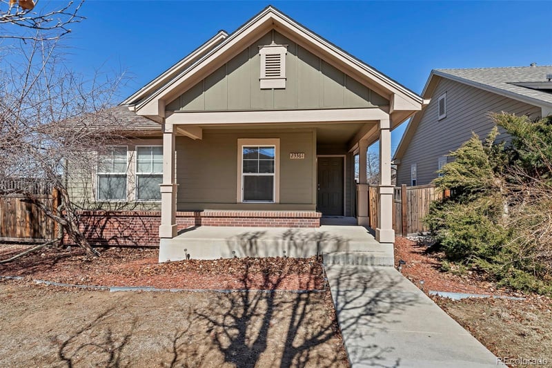 23361 Saratoga Cir, Aurora, CO 80016
