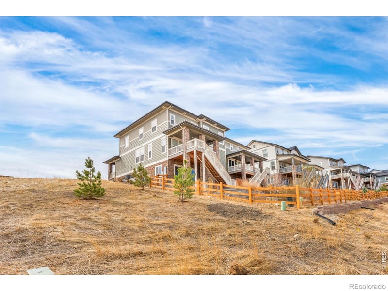 17563 93rd Pl, Arvada, CO 80007