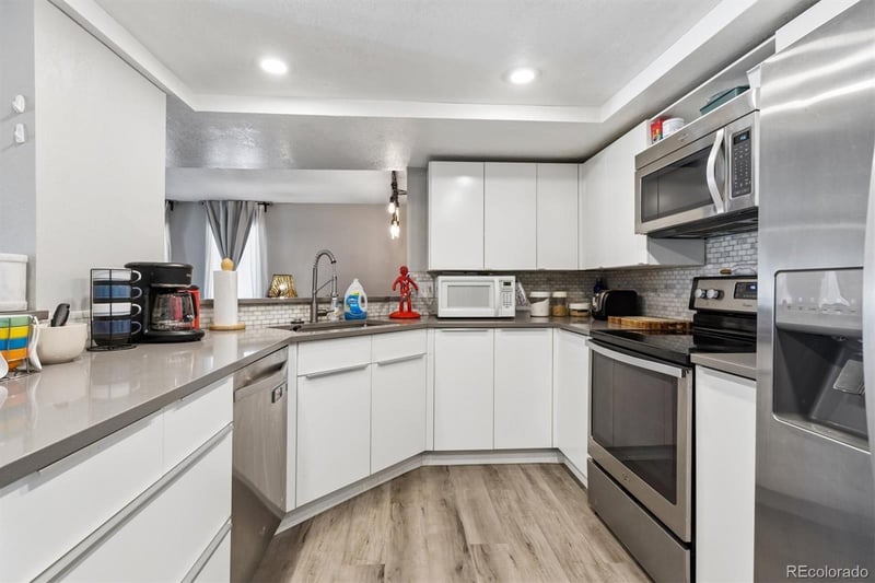 6475 Dayton St #106, Englewood, CO 80111