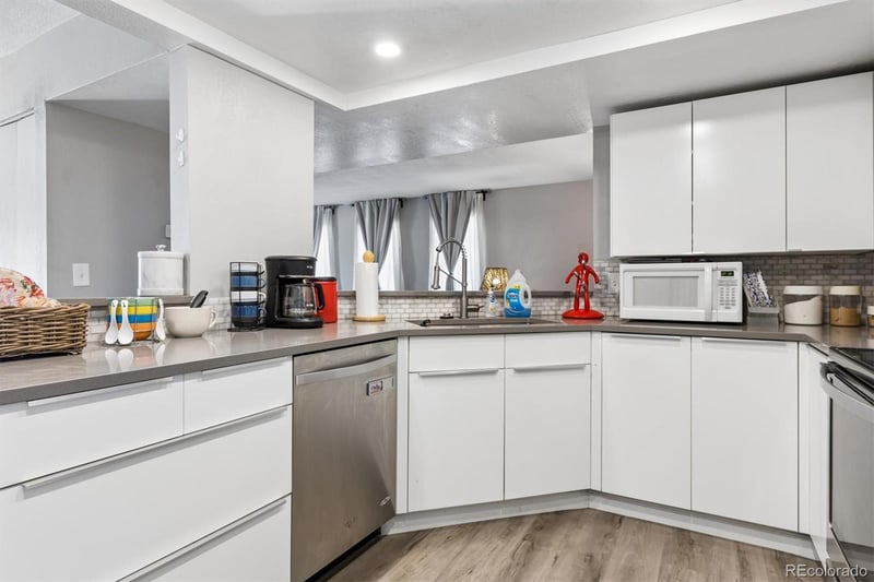 6475 Dayton St #106, Englewood, CO 80111