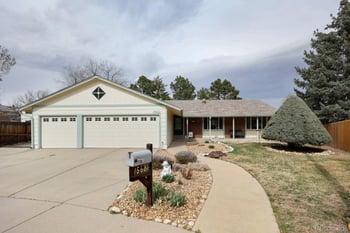 15681 Jefferson Ave, Aurora, CO 80013