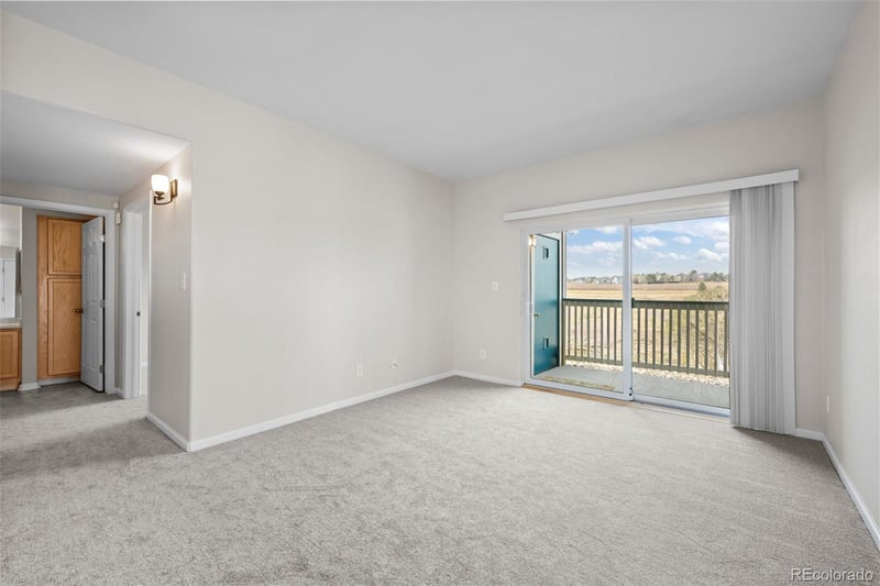 8389 Pebble Creek Way #101, Highlands Ranch, CO 80126