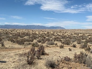 5225 Salt Cedar Rd, Pueblo, CO 81008