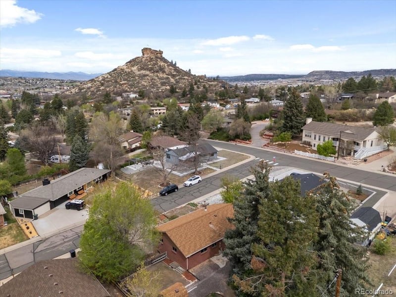 570 Vista Dr, Castle Rock, CO 80104