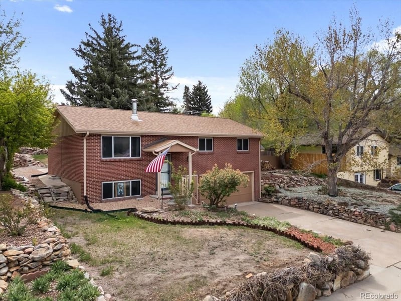 570 Vista Dr, Castle Rock, CO 80104