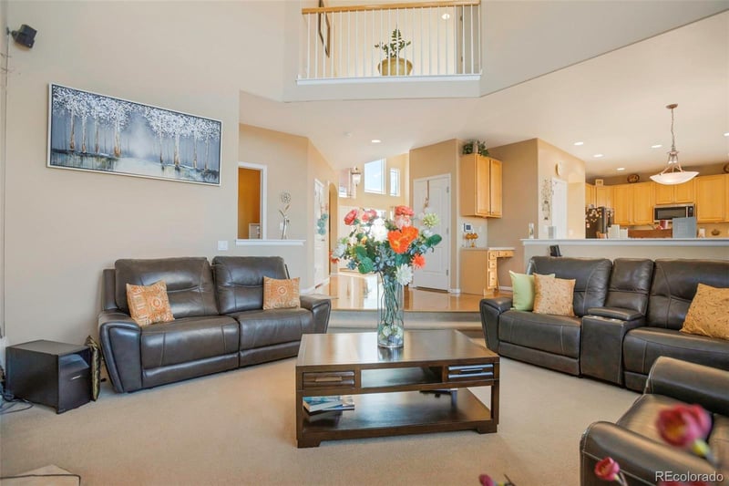 2430 Fundy Cir, Aurora, CO 80013