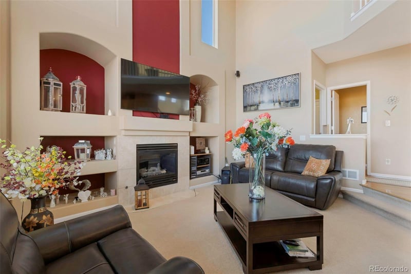 2430 Fundy Cir, Aurora, CO 80013