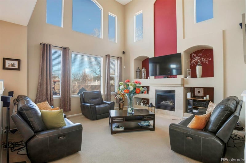 2430 Fundy Cir, Aurora, CO 80013