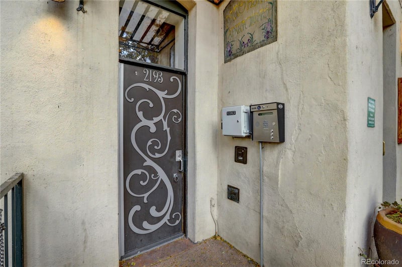 2193 Arapahoe St #11, Denver, CO 80205