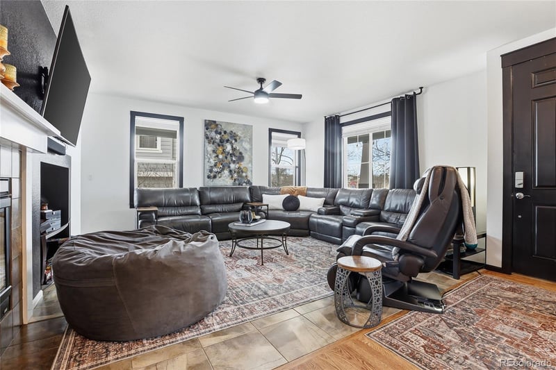 10059 Southlawn Cir, Commerce City, CO 80022