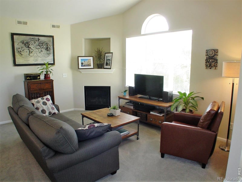 640 Gooseberry Dr #1107, Longmont, CO 80503