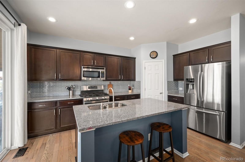 6153 Jackson Gap Ct, Aurora, CO 80016