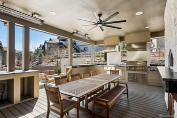 9551 Eagle River St, Littleton, CO 80125