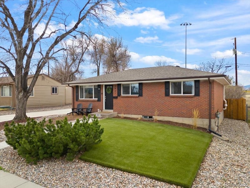 3921 Hazel Ct, Englewood, CO 80110