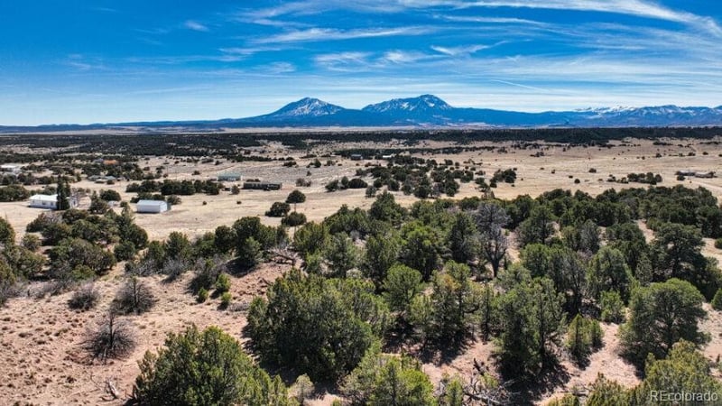 127 Navajo Ranch Resorts, Walsenburg, CO 81089