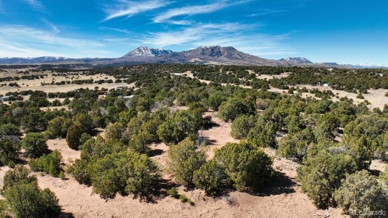 127 Navajo Ranch Resorts, Walsenburg, CO 81089