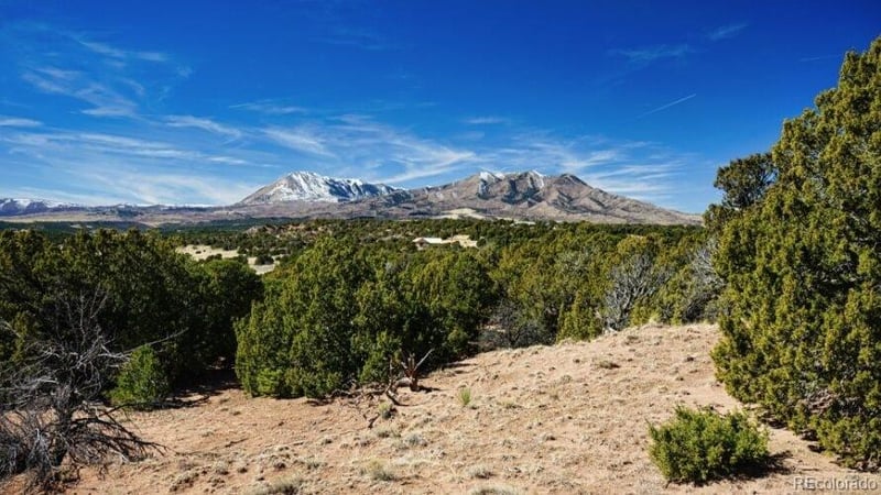 127 Navajo Ranch Resorts, Walsenburg, CO 81089