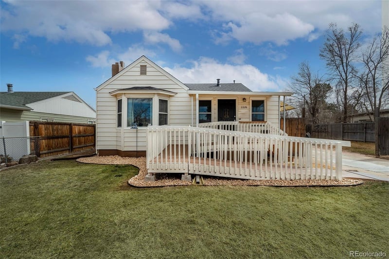 2226 Fulton St, Aurora, CO 80010