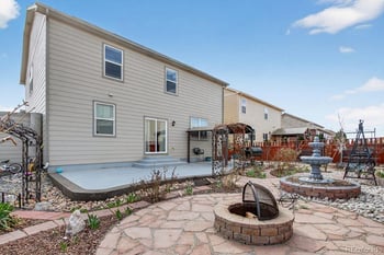 1081 Brio St, Lochbuie, CO 80603