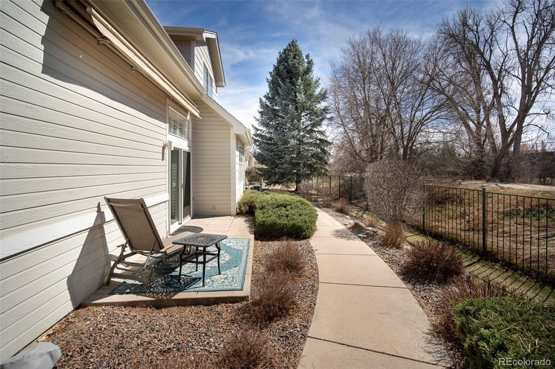 8300 Fairmount Dr #K105, Denver, CO 80247