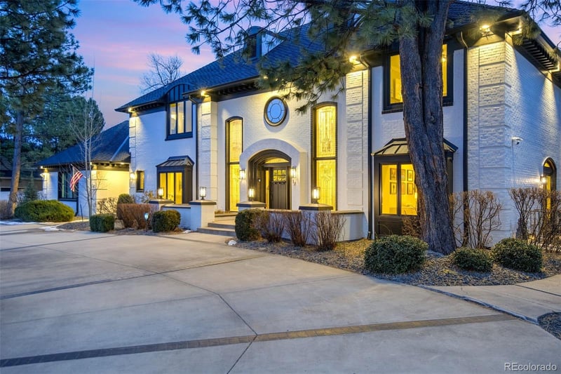 17 Pourtales Rd, Colorado Springs, CO 80906