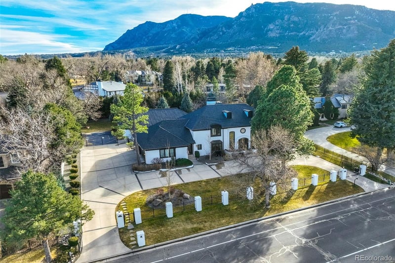 17 Pourtales Rd, Colorado Springs, CO 80906