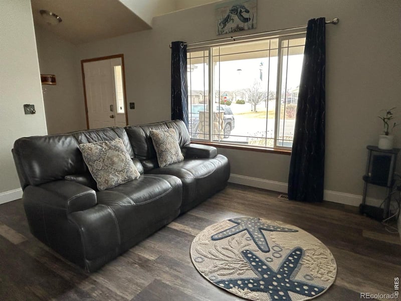 8770 Crossfire Dr, Wellington, CO 80549