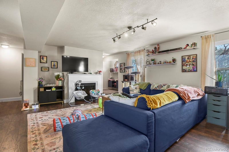 4132 Richfield Way, Aurora, CO 80013