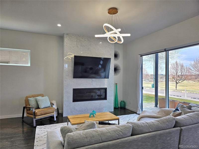 4900 17th Ave, Denver, CO 80204