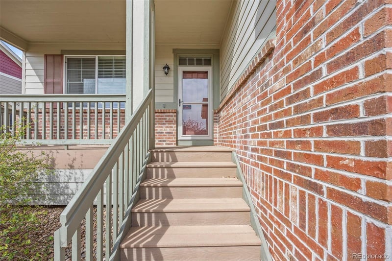 123 Jamestown Way, Aurora, CO 80018