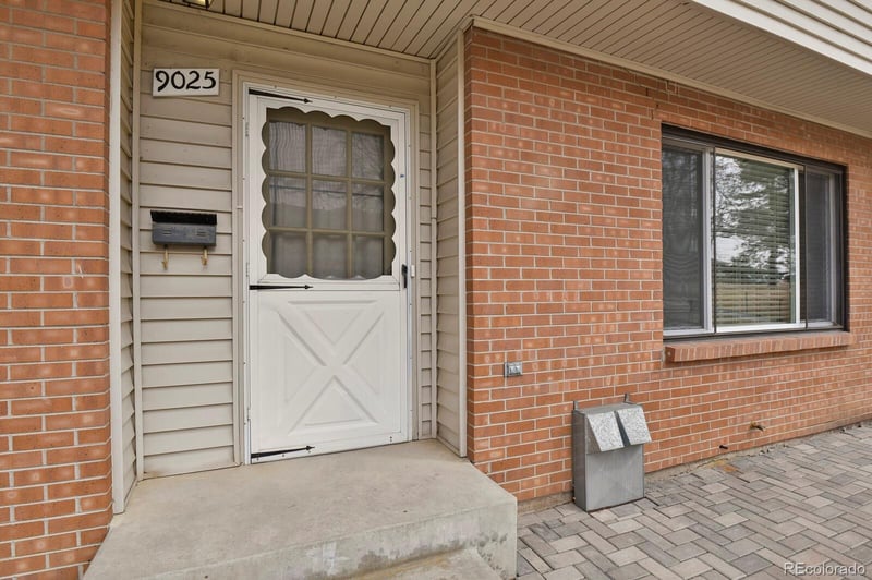 9025 Mansfield Ave, Denver, CO 80237