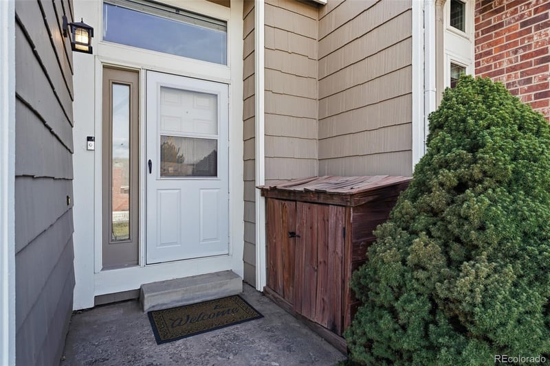 9018 Bear Mountain Dr, Highlands Ranch, CO 80126