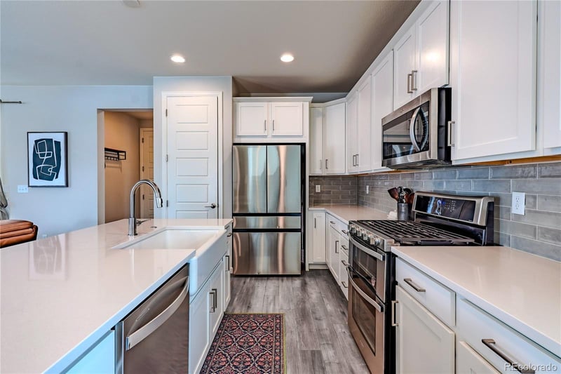 8335 Big Thompson St, Littleton, CO 80125