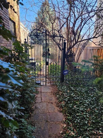 5220 17th Avenue Pw, Denver, CO 80220