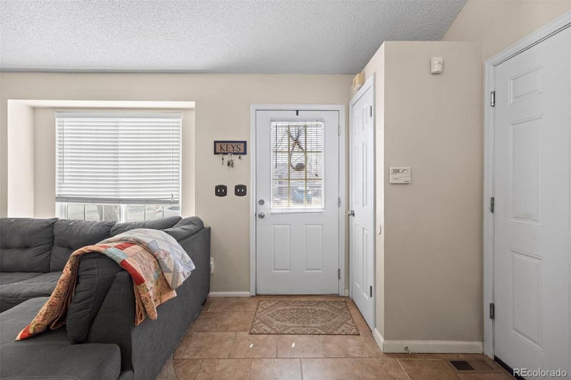 17997 Bethany Pl, Aurora, CO 80013