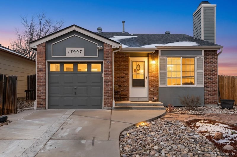 17997 Bethany Pl, Aurora, CO 80013
