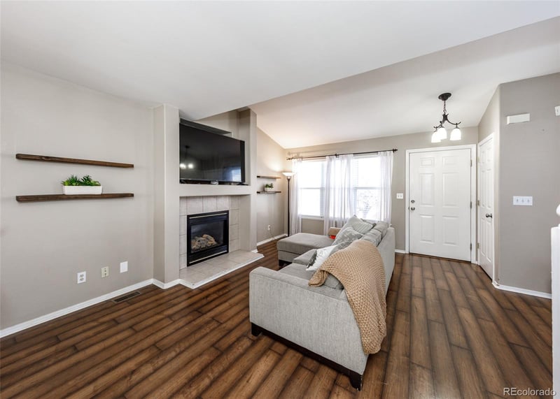 5515 Many Springs Dr, Colorado Springs, CO 80923