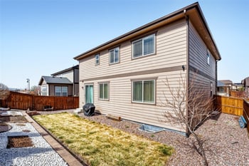 25060 E Maple Pl, Aurora, CO 80018