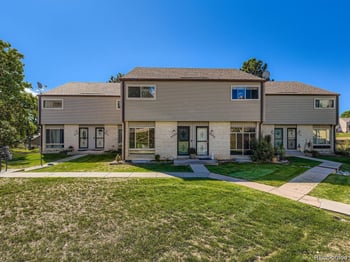 4234 Pondview Dr, Littleton, CO 80123
