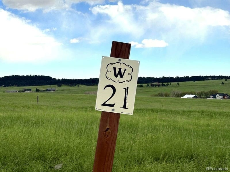 17435 Twinkling Star Ln, Colorado Springs, CO 80908