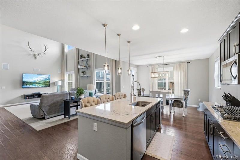 8742 Flattop St, Arvada, CO 80007