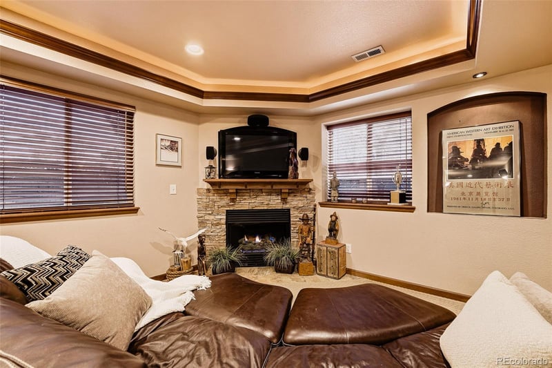 145 Yarrow St, Lakewood, CO 80226