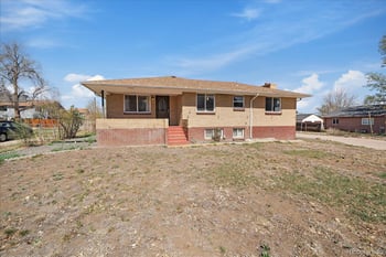 8485 52nd Ave, Arvada, CO 80002