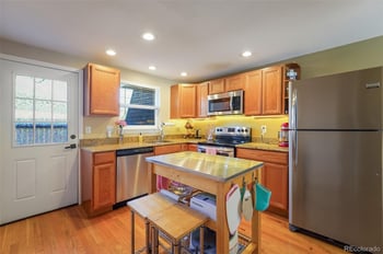 5809 Pearl St, Centennial, CO 80121