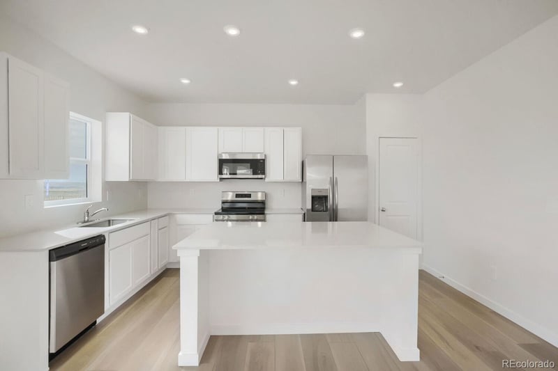 255 Mia Ln, Johnstown, CO 80534