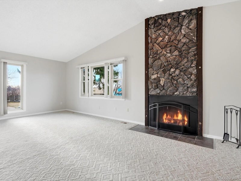 26 Douglas Dr, Broomfield, CO 80020