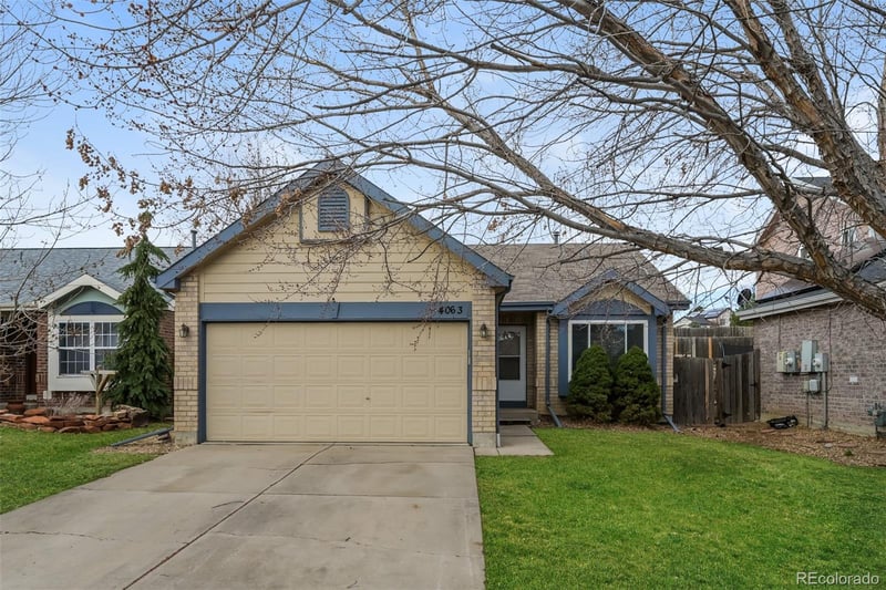 4063 Himalaya Way, Aurora, CO 80013