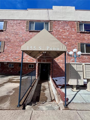 155 Pennsylvania St #304, Denver, CO 80209