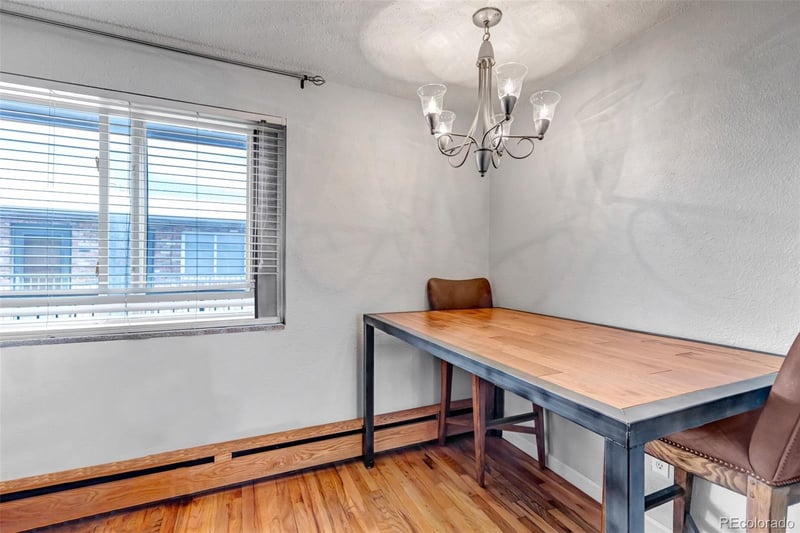 155 Pennsylvania St #304, Denver, CO 80209