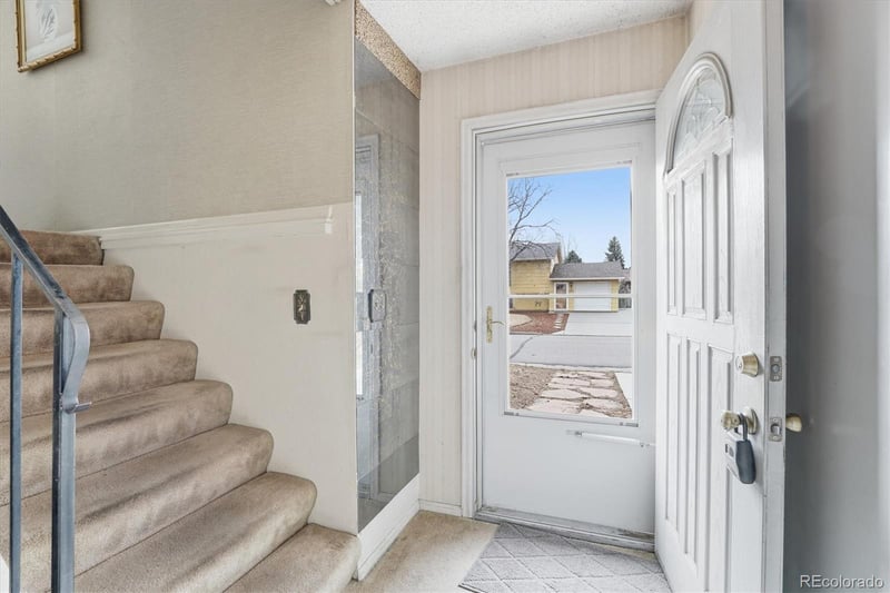 3227 Hoyt Way, Lakewood, CO 80227